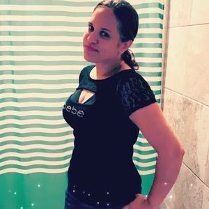 Meet your Posher, Melissa